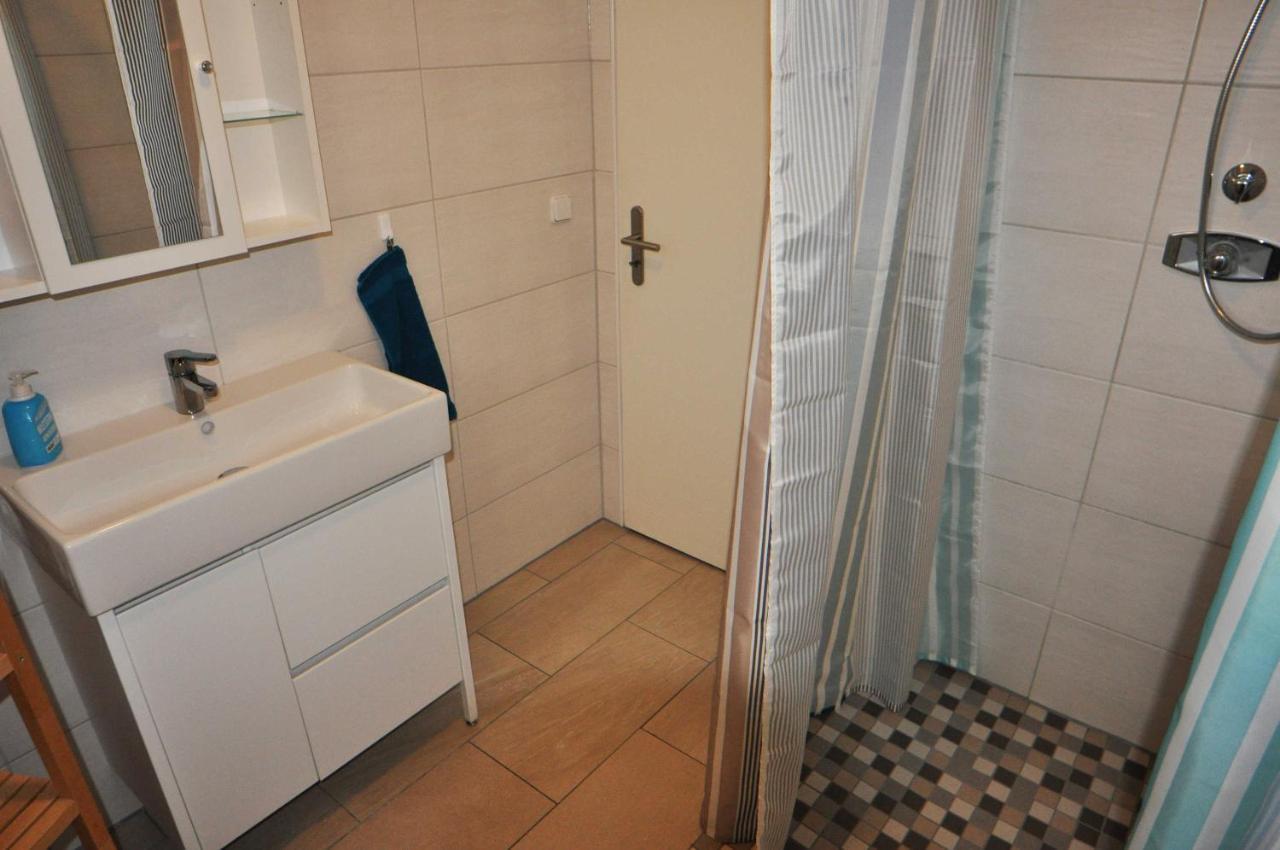 Ferienhaus Voss, 65260 Moormerland ภายนอก รูปภาพ