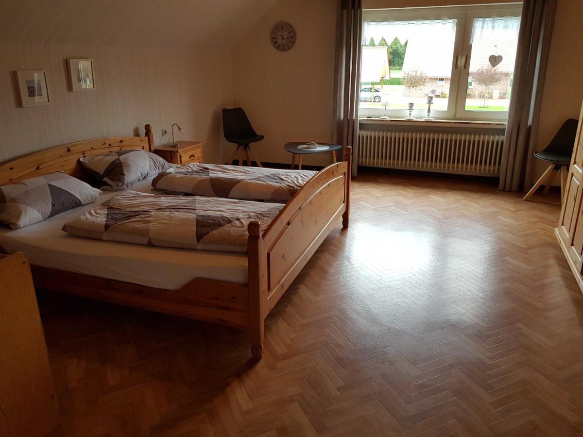 Ferienhaus Voss, 65260 Moormerland ภายนอก รูปภาพ